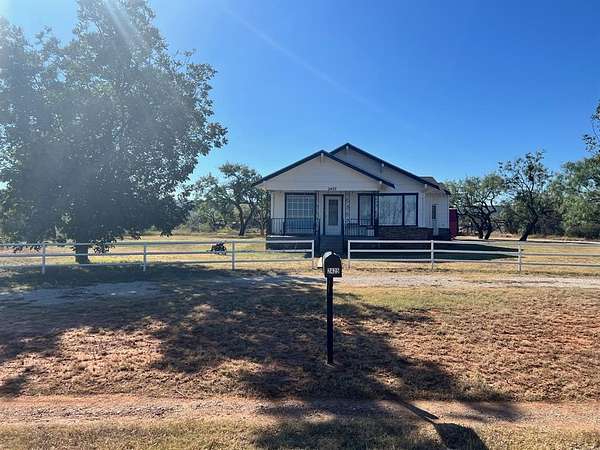 8 Acres of Residential Land with Home for Sale in Abilene, Texas