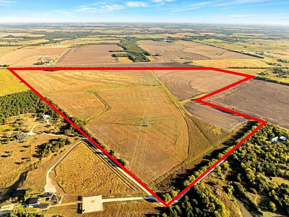 144 Acres of Agricultural Land for Sale in Ennis, Texas