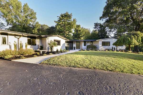 1.63 Acres of Residential Land with Home for Sale in Springfield, Missouri