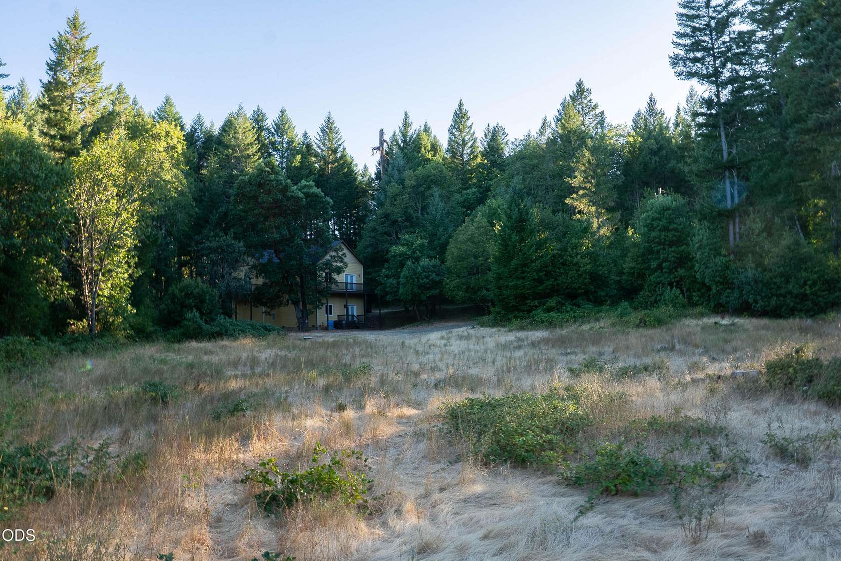 5 Acres of Land with Home for Sale in Cave Junction, Oregon