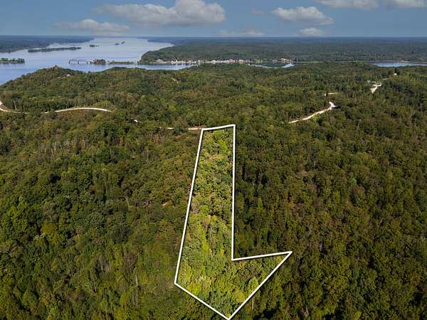 5.1 Acres of Residential Land for Sale in Stewart, Tennessee