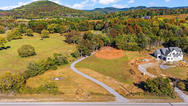 1.47 Acres of Residential Land for Sale in Christiana, Tennessee