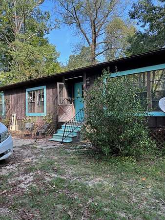 1.54 Acres of Residential Land with Home for Sale in Dresden, Tennessee