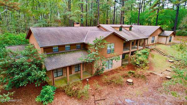 6.23 Acres of Residential Land with Home for Sale in McComb, Mississippi