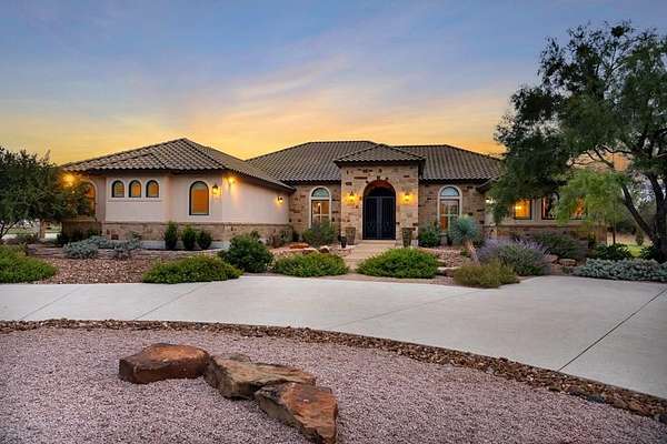 1,056 Acres of Land for Sale in Jourdanton, Texas