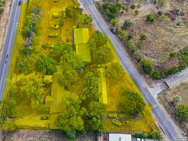2 Acres of Improved Mixed-Use Land for Sale in San Antonio, Texas