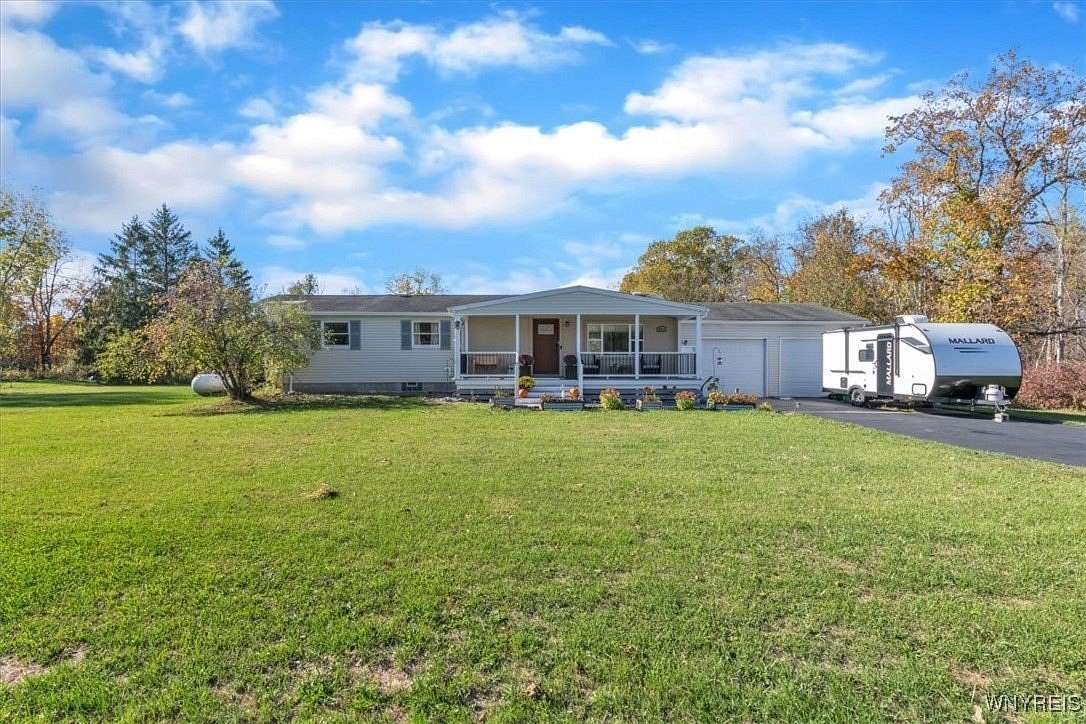 2.3 Acres of Residential Land with Home for Sale in Lockport, New York