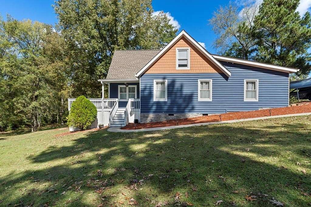 6.7 Acres of Land with Home for Sale in Eatonton, Georgia