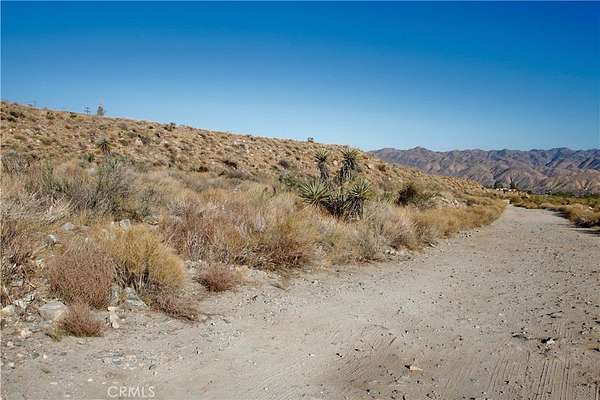 5 Acres of Land for Sale in Morongo Valley, California