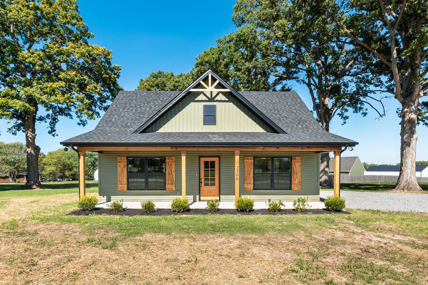 1.3 Acres of Residential Land with Home for Sale in Portland, Tennessee