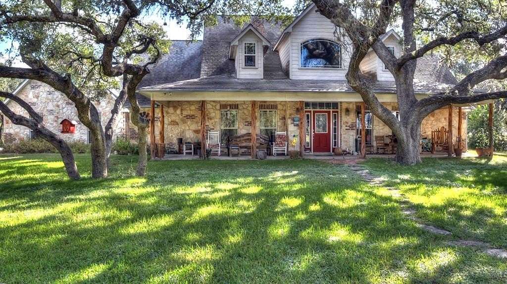 7.49 Acres of Land with Home for Sale in Rio Frio, Texas