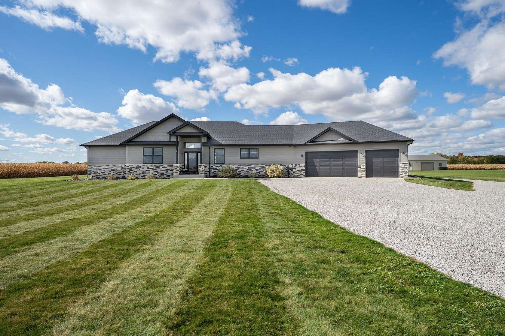 1.52 Acres of Residential Land with Home for Sale in Valparaiso, Indiana