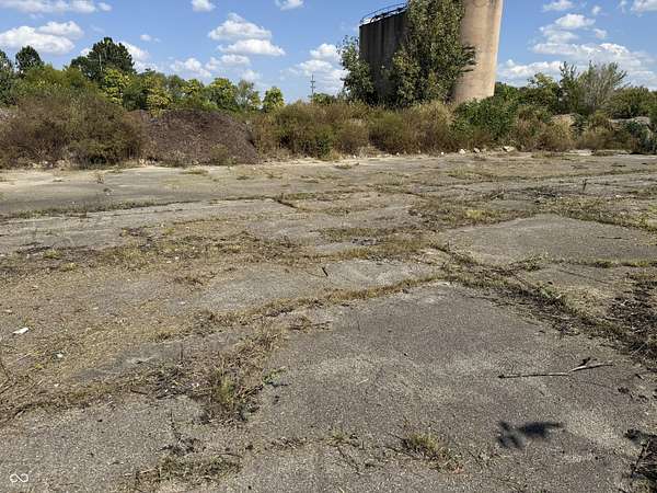 0.5 Acres of Commercial Land for Sale in Anderson, Indiana