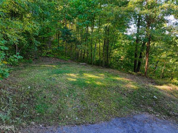 0.39 Acres of Land for Sale in Gatlinburg, Tennessee