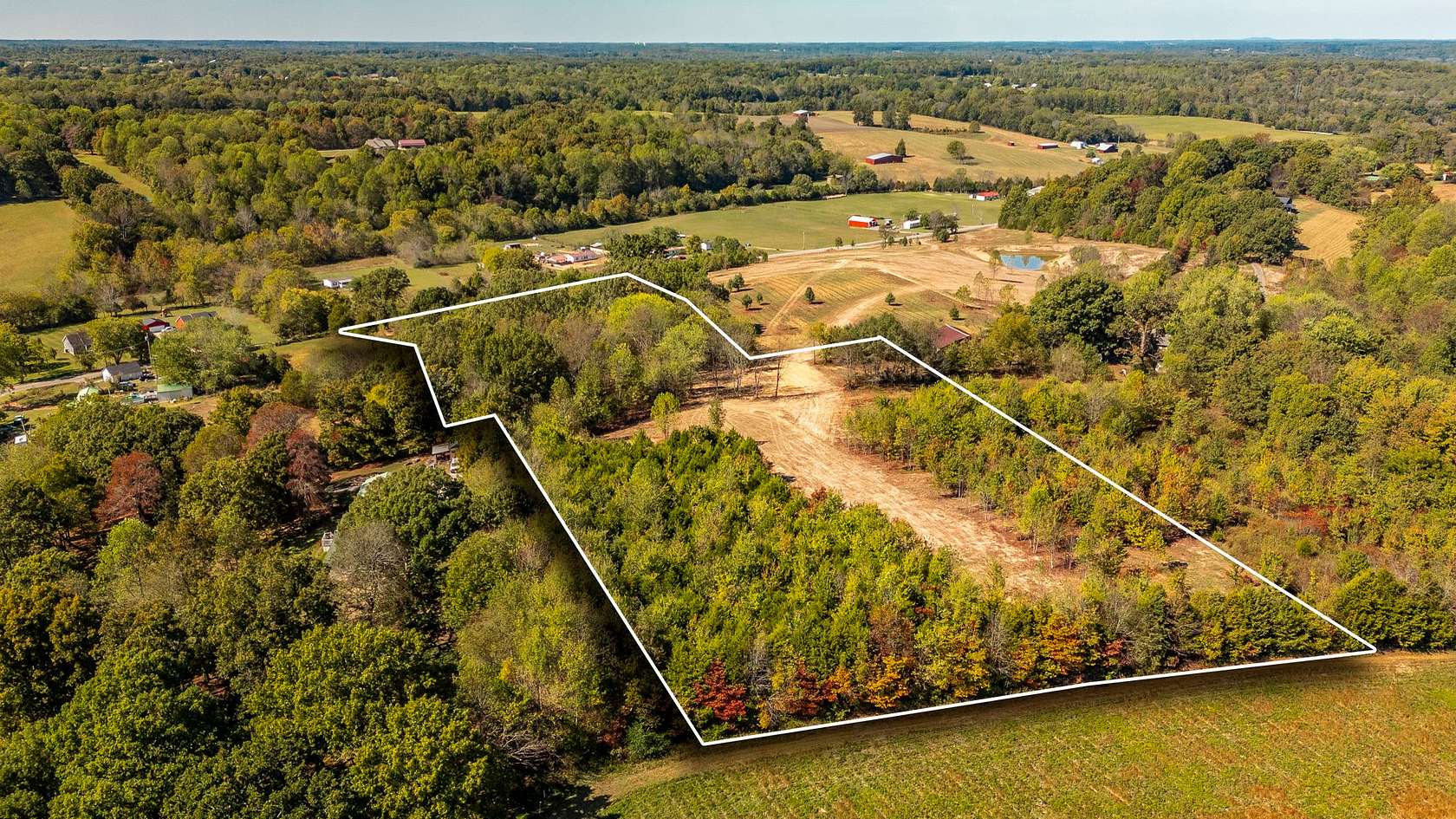 8.12 Acres of Residential Land for Sale in Bethpage, Tennessee