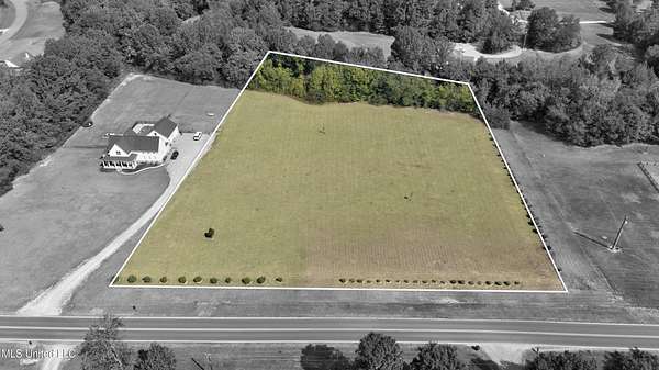 4.62 Acres of Residential Land for Sale in Hernando, Mississippi