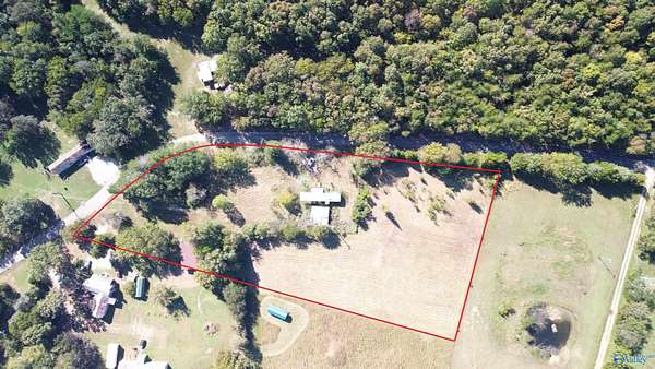 2.8 Acres of Residential Land for Sale in Moulton, Alabama