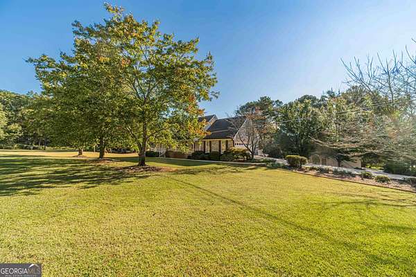 1.67 Acres of Residential Land with Home for Sale in Snellville, Georgia