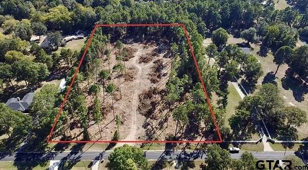 5 Acres of Residential Land for Sale in Tyler, Texas