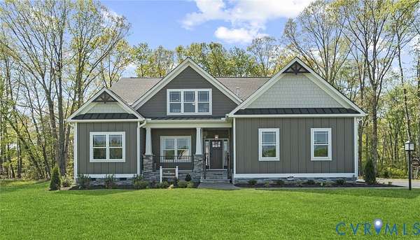 1.5 Acres of Residential Land with Home for Sale in Beaverdam, Virginia