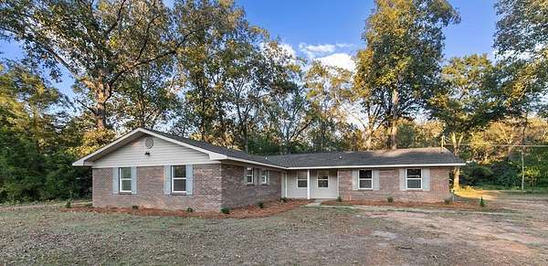 1.84 Acres of Residential Land with Home for Sale in Headland, Alabama