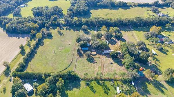 12 Acres of Land with Home for Sale in Anthony, Florida