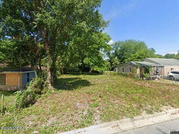 0.17 Acres of Residential Land for Sale in Macon, Georgia