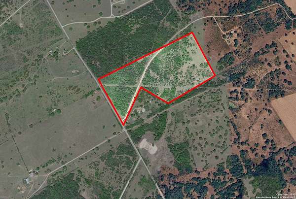 41.6 Acres of Recreational Land for Sale in Cuero, Texas