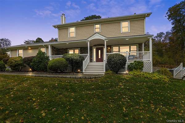 2.28 Acres of Residential Land with Home for Sale in Mahopac, New York