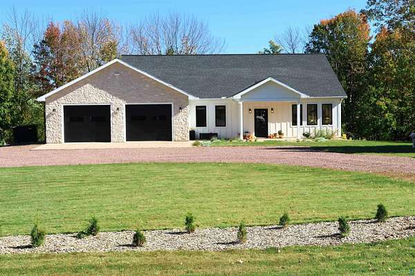 19.5 Acres of Land with Home for Sale in High Bridge, Wisconsin