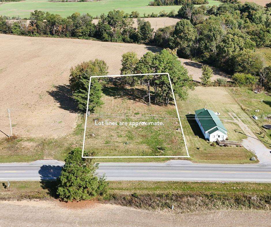 0.78 Acres of Residential Land for Sale in Fairfield, Illinois