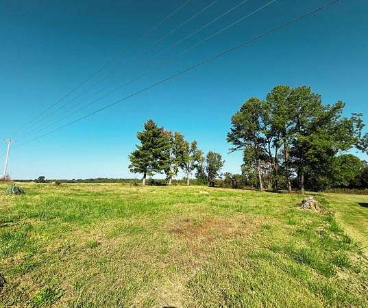 0.78 Acres of Residential Land for Sale in Fairfield, Illinois