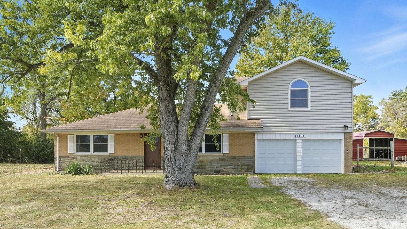 2.84 Acres of Residential Land with Home for Sale in Fort Wayne, Indiana