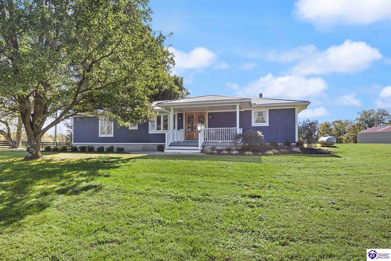 2.4 Acres of Residential Land with Home for Sale in Mammoth Cave, Kentucky