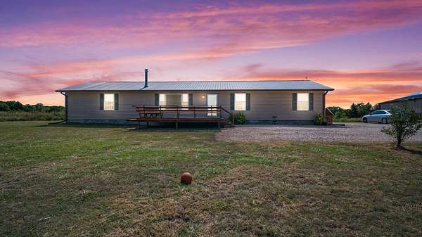 8.64 Acres of Residential Land with Home for Sale in Stratford, Oklahoma