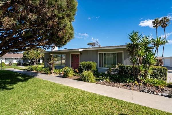 3.6 Acres of Residential Land with Home for Sale in San Clemente, California