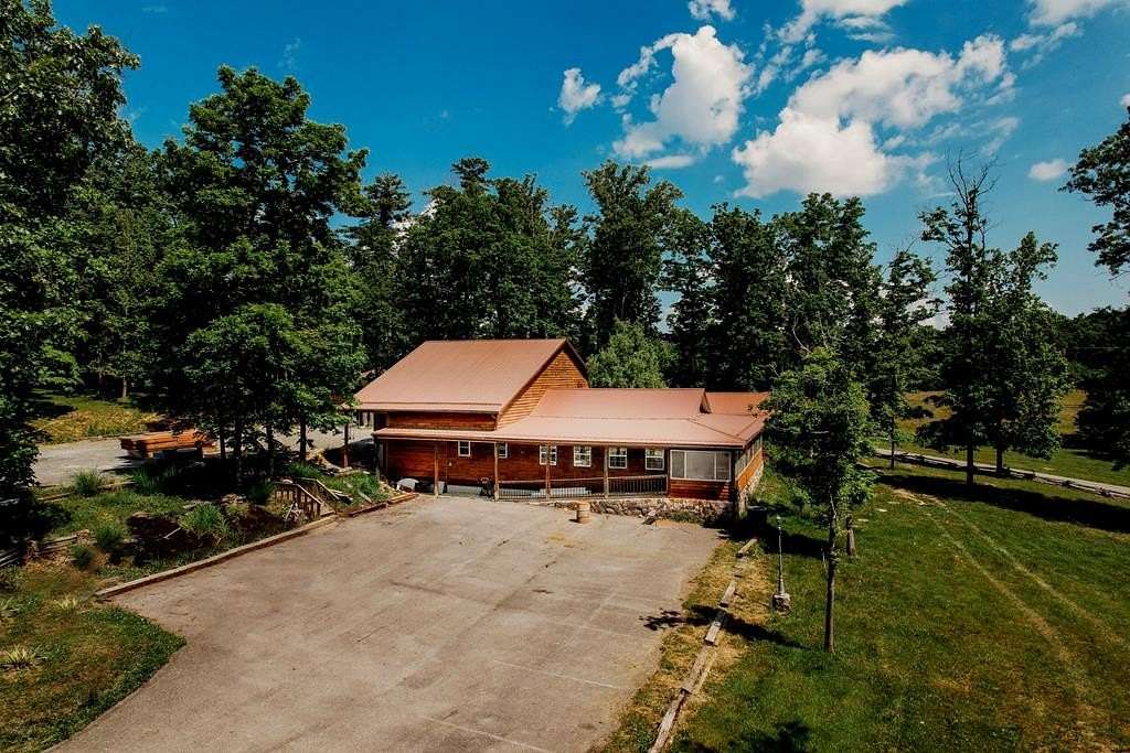 2.7 Acres of Improved Commercial Land for Sale in Pipestem, West Virginia