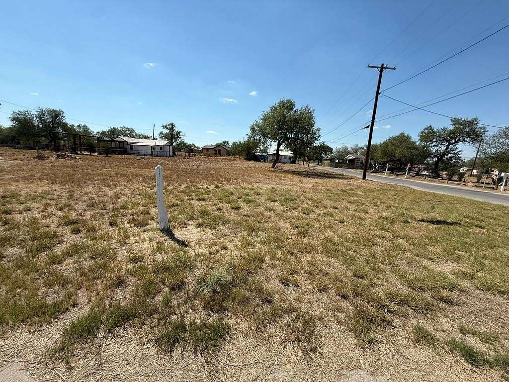 Residential Land for Sale in Carrizo Springs, Texas
