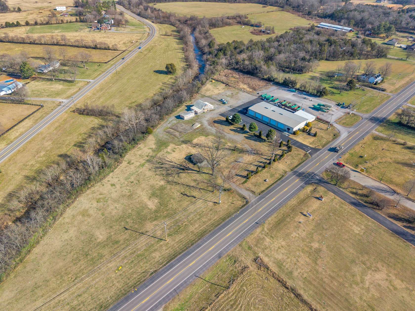 8.7 Acres of Improved Commercial Land for Sale in Lascassas, Tennessee