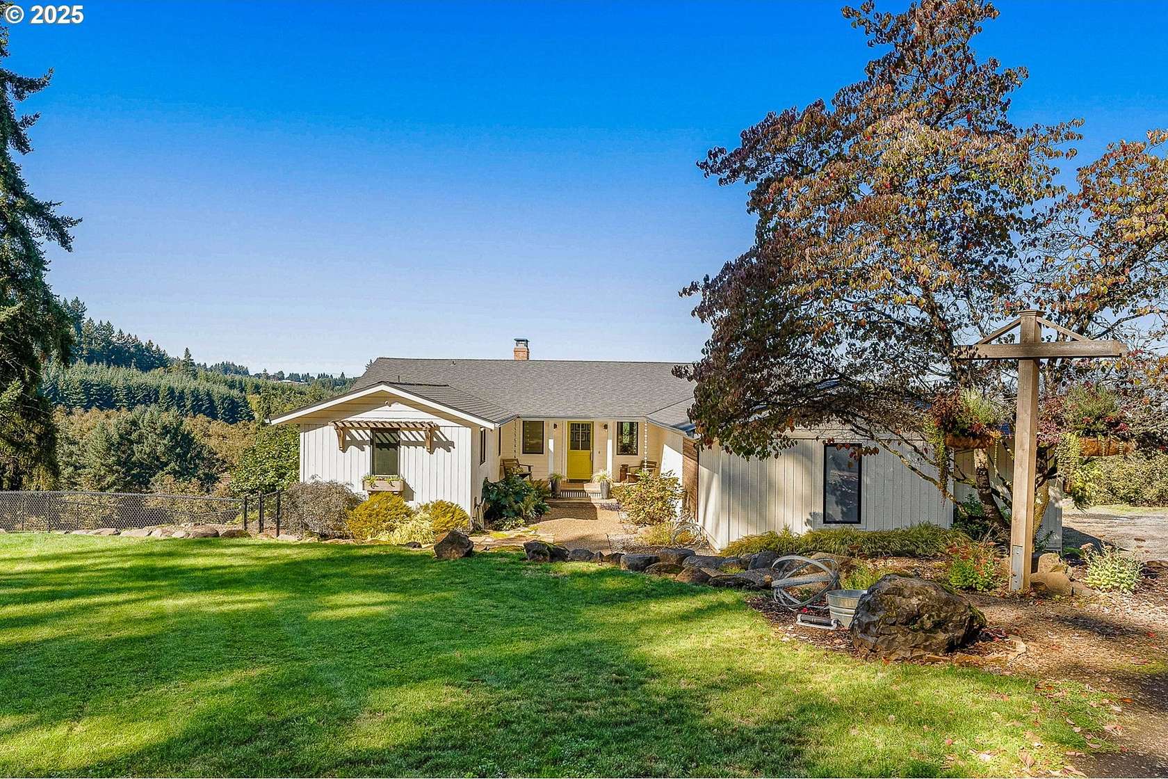 10 Acres of Land with Home for Sale in Dundee, Oregon