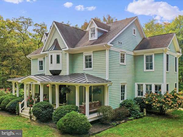 10.1 Acres of Recreational Land with Home for Sale in Bluemont, Virginia