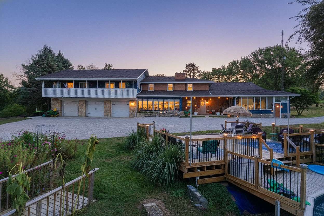 5.2 Acres of Residential Land with Home for Sale in Bloomington, Illinois