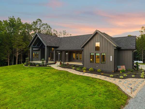 34.2 Acres of Land with Home for Sale in Portland, Tennessee