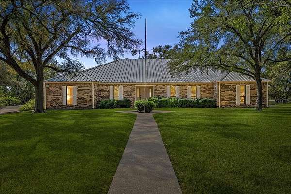13.5 Acres of Recreational Land with Home for Sale in Meridian, Texas