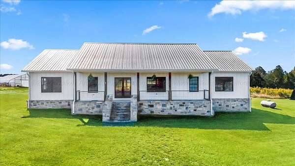 11 Acres of Land with Home for Sale in Cullman, Alabama