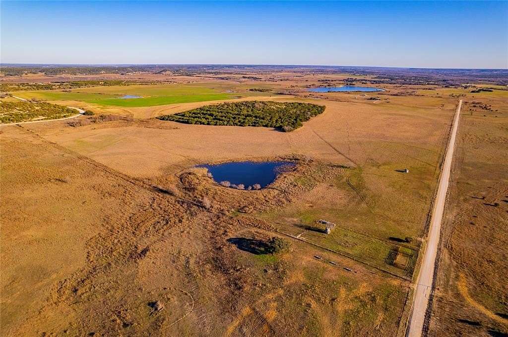 20 Acres of Land for Sale in Walnut Springs, Texas