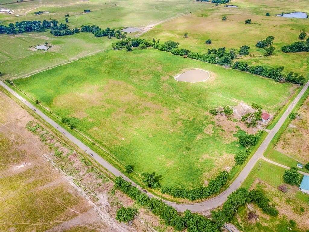 1.18 Acres of Residential Land for Sale in Sulphur Springs, Texas