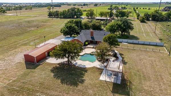 57 Acres of Agricultural Land with Home for Sale in Vernon, Texas