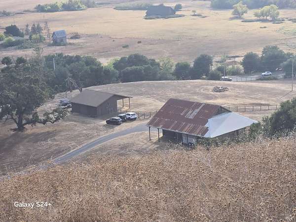 79.8 Acres of Agricultural Land for Sale in Santa Rosa, California