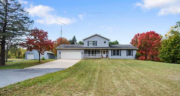 5 Acres of Residential Land with Home for Sale in Jackson, Michigan